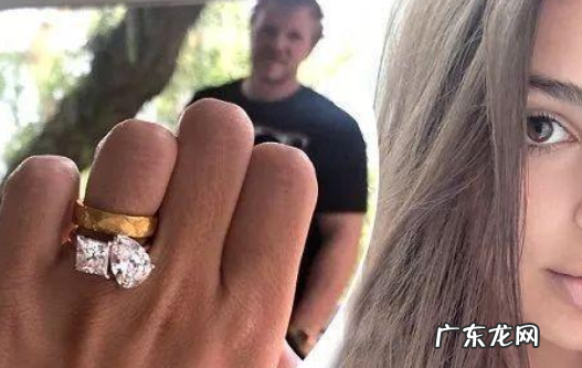女结婚戒指戴左手还是右手,女士结婚戒指应该戴在哪一只手指