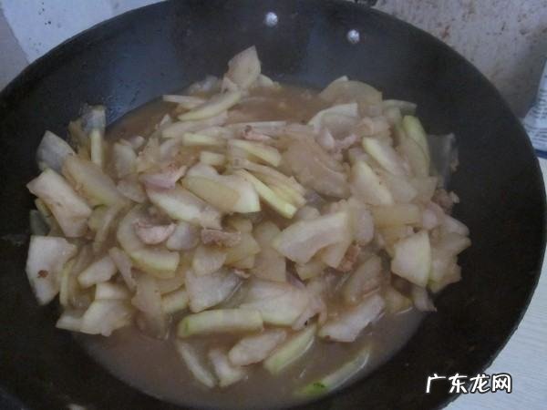 冬瓜炒肉怎么做,鸡胸肉炒冬瓜的做法