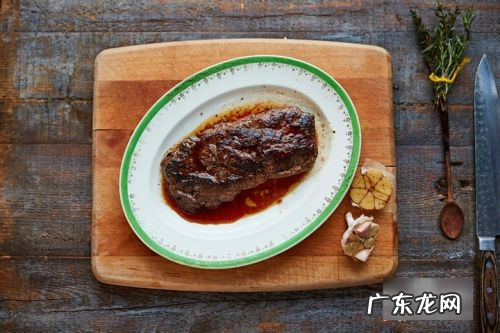 牛扒怎么做法,如何做牛排 3种方法来做牛排好吃