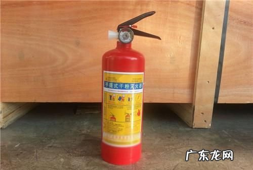 金属钠着火用什么灭火,金属钠起火可用泡沫灭火剂