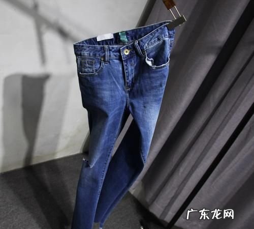 牛仔裤子拉链掉了怎么装回去,拉链头拉片掉了怎么办