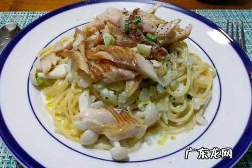 买的熏鱼怎么做,怎么做熏鱼好吃又简单