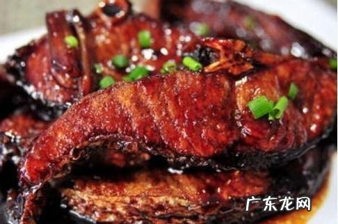 买的熏鱼怎么做,怎么做熏鱼好吃又简单
