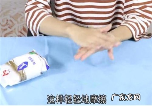 核桃青皮弄到手上怎么清洗,青皮核桃汁弄到手上怎么清理