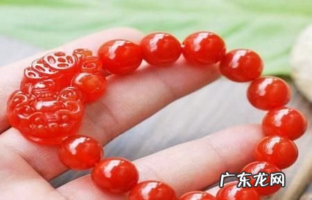 女人带玛瑙好处和禁忌,女人带南红好处和禁忌