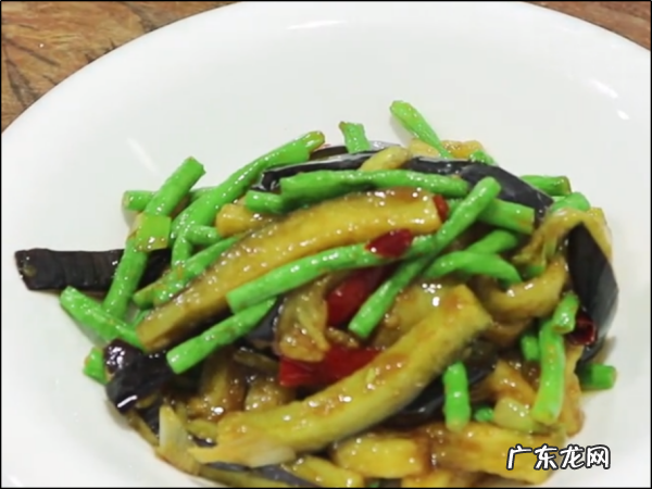豆角和茄子怎么炒好吃,豆角炒茄子怎么炒好吃