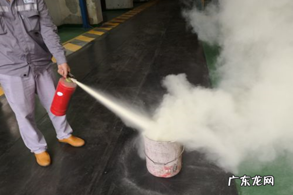 扑救电气火灾用什么灭火,扑救电气火灾用什么灭火器效果好