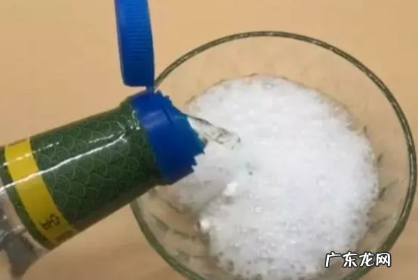 洗菜盆下水管堵塞怎么疏通,洗菜盆下水管道堵塞怎么疏通