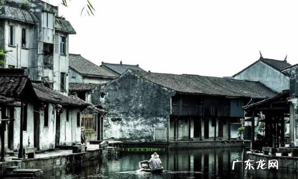 鲁迅的名言故乡,鲁迅故乡中:其实地上本没有路作文
