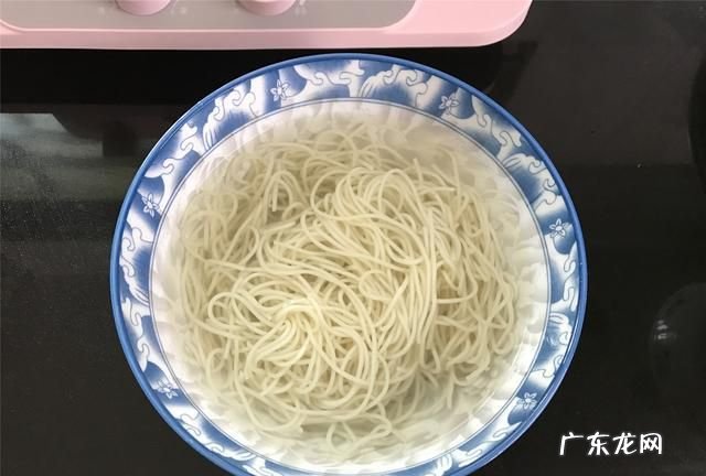 夏天活好的面怎么保存,晚上发面怎么保存到第二天早上