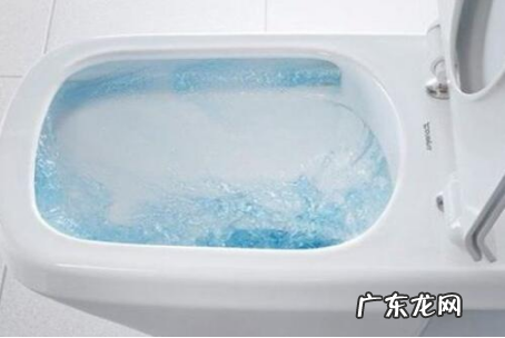马桶打胶后多久可冲水,夏天马桶打胶多久后能用