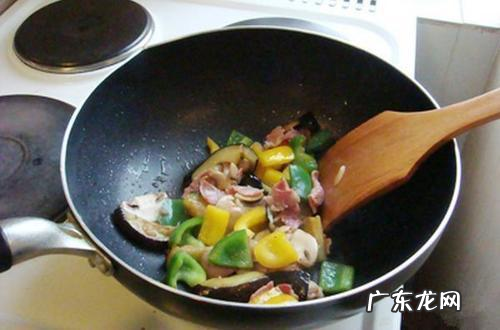 菜炒的太咸了怎么办,菜做咸了怎么办补救方法大公开