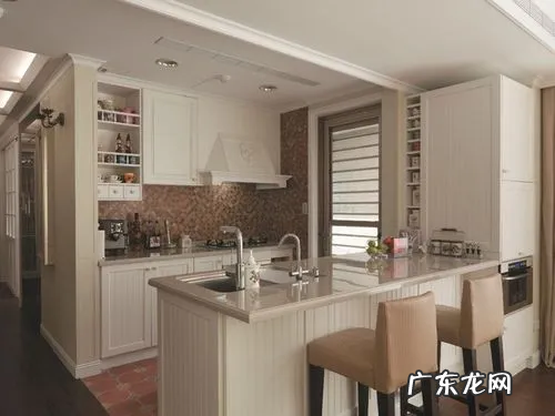 开放式厨房烟机顶吸还是侧吸,抽油烟机侧吸好还是顶吸好 知乎