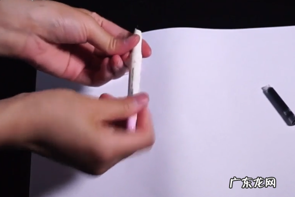 新买的钢笔怎么换墨囊,钢笔如何换墨囊