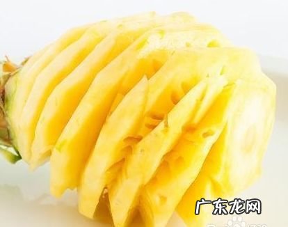 菠萝削皮了怎么保存,菠萝削了皮可以放一晚上没有冰箱