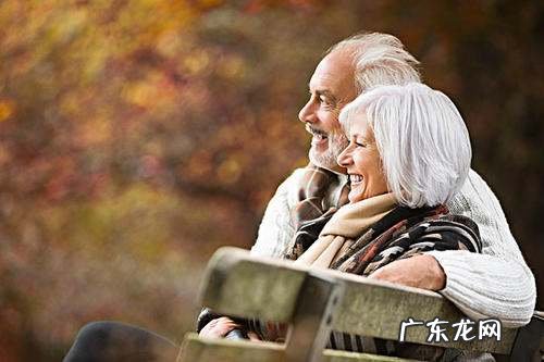 结婚二十年是什么婚,结婚20年叫什么婚姻
