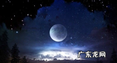 露从今夜白月是故乡明意思,露从今夜白月是故乡明这句话是什么意思