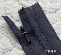 隐形拉链一边掉出来怎么修,隐形拉链头掉了怎么装回去图解