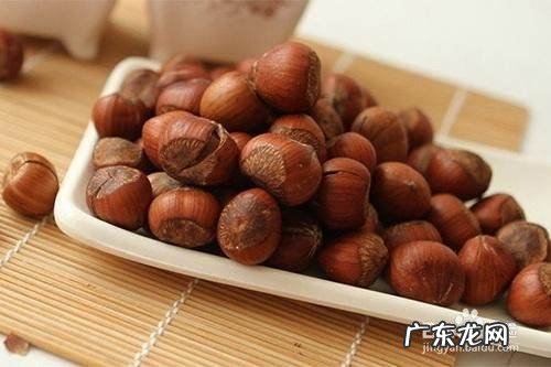 青皮大榛子怎样去皮,挑选榛子有三个技巧