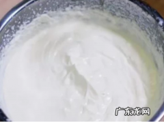 冒烟冷饮怎么做的,冒烟冰淇淋怎么做的
