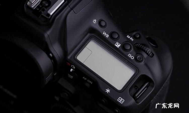 单反怎么调节远近,摄影机如何调节焦距和焦距的区别