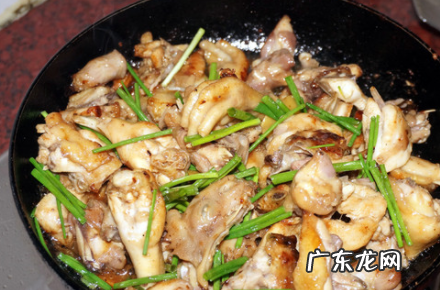 味极鲜可以炒菜,炒菜味极鲜酱油是早放锅好还是晚放好