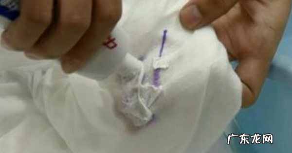 衣服上的果汁怎么去除小窍门,衣服上的果汁渍怎么去除小窍门