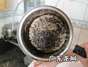 怎么去除锅底的黑糊,锅底烧糊的黑垢怎么去除小妙招