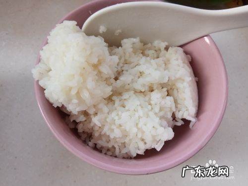 怎样把剩米饭做成汤饭,怎么做汤饭
