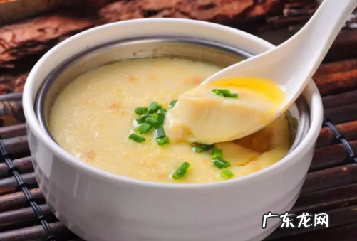 鸡蛋羹放多少水合适,蒸鸡蛋羹一般要放多少水合适