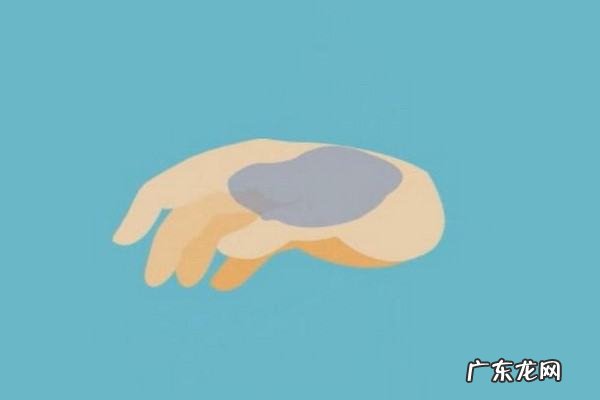 创可贴胶粘手上如何清洗,手上粘了创可贴的胶怎么去除