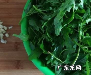 灰灰草怎么做好吃,晒干的灰菜怎么做最好吃