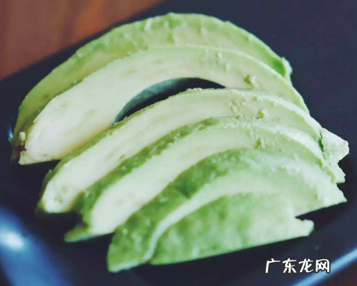牛油果核能生吃,牛油果核能吃怎么吃图解