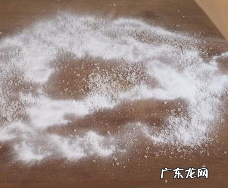银杏木菜板上的霉斑怎么洗掉,案板上的霉斑怎么去除