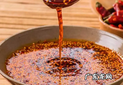 辣椒油放醋起什么作用,如何制作辣椒油又香又好吃