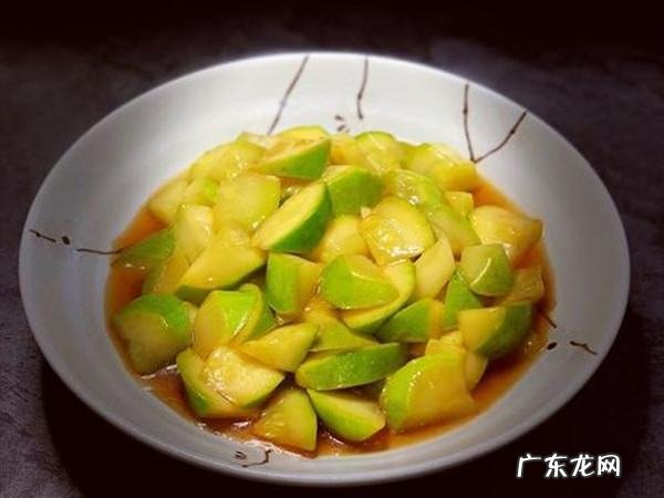 葫瓜的家常菜,你知道家常菜酱香西葫芦是怎么做的