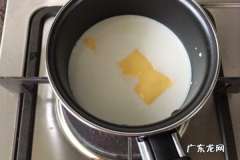 芝士片用锅怎么加热,芝士片怎么融化拉丝