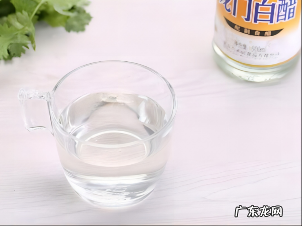衣服缩水变短了怎么恢复,羊毛衫机洗后严重缩水了怎么办