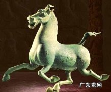 马踏飞燕出土于什么墓,马踏飞燕是在什么地方出土的