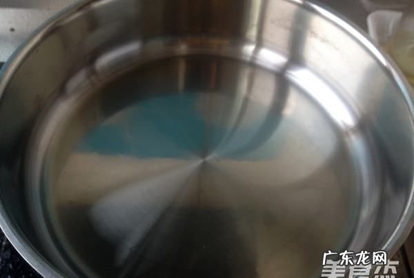 蛋煎馍片做法图解,鸡蛋煎馒头片的做法窍门