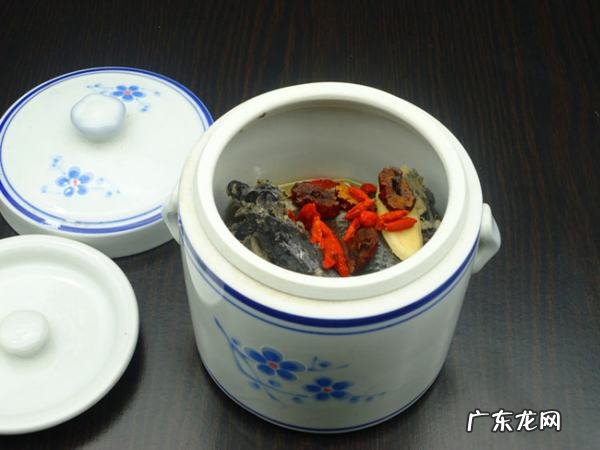 乌鸡汤能不能放盐,乌鸡汤放盐不