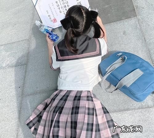 jk裙怎么晾晒,jk裙子里面白色的是什么