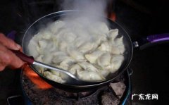 煮冻饺子要解冻,饺子要煮多久才熟速冻的