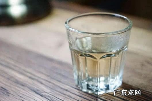 白开水放多久不能喝,白开水放多久不能喝