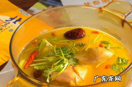 熬鸡汤的正确方法,炖鸡汤的红色长的是什么
