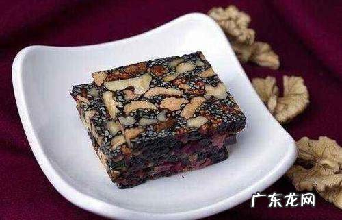 吃阿胶糕有什么好处,女人吃阿胶糕有啥好处和坏处