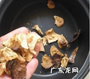 罗汉果泡水要去皮,罗汉果怎么泡水喝