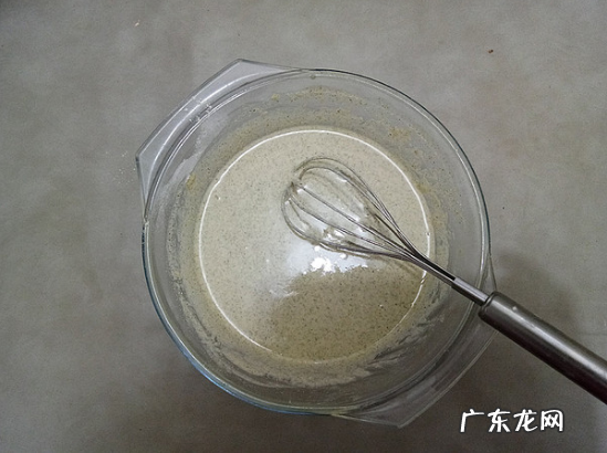 煎面饼用什么面粉,煎饼用什么面粉 煎饼用高筋面粉还是低筋面粉