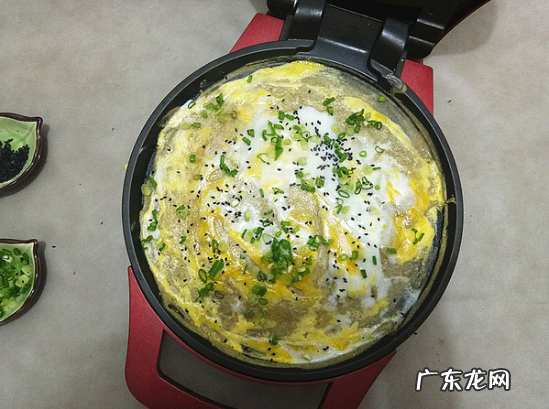 煎面饼用什么面粉,煎饼用什么面粉 煎饼用高筋面粉还是低筋面粉