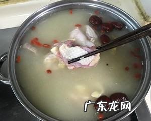 煲猪肚鸡要煲多久,猪肚多长时间能熟